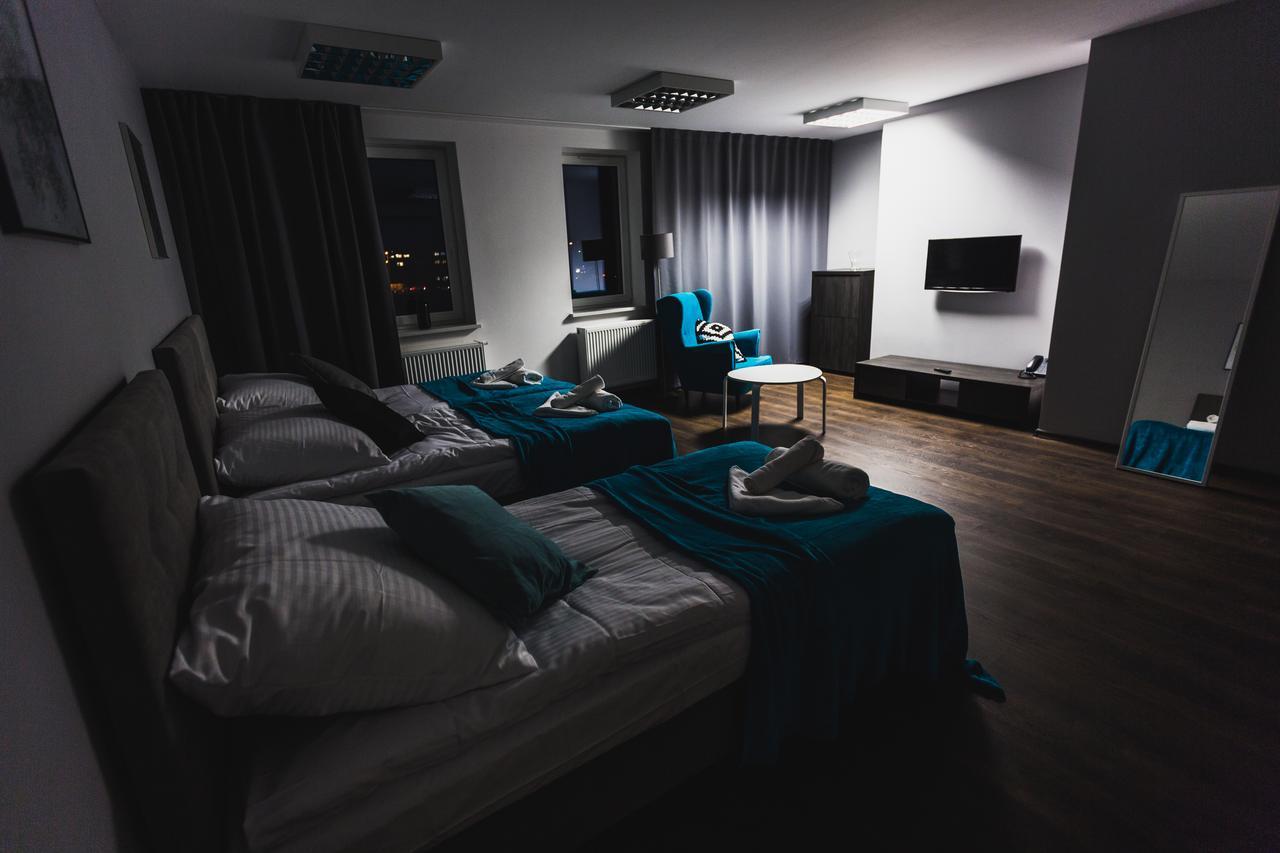 Czarno Na Bialym Hotel Красков Екстериор снимка