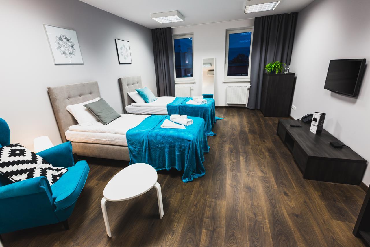 Czarno Na Bialym Hotel Красков Екстериор снимка