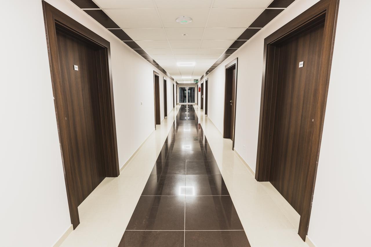 Czarno Na Bialym Hotel Красков Екстериор снимка