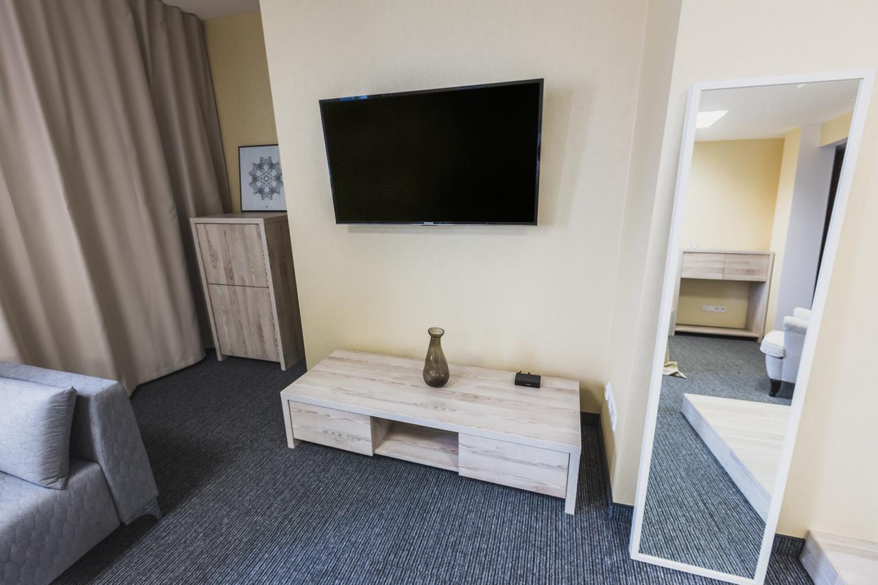 Czarno Na Bialym Hotel Красков Екстериор снимка