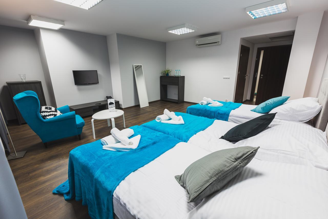 Czarno Na Bialym Hotel Красков Екстериор снимка
