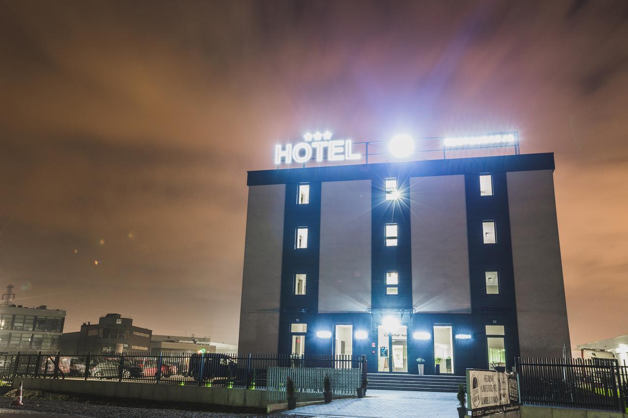 Czarno Na Bialym Hotel Красков Екстериор снимка