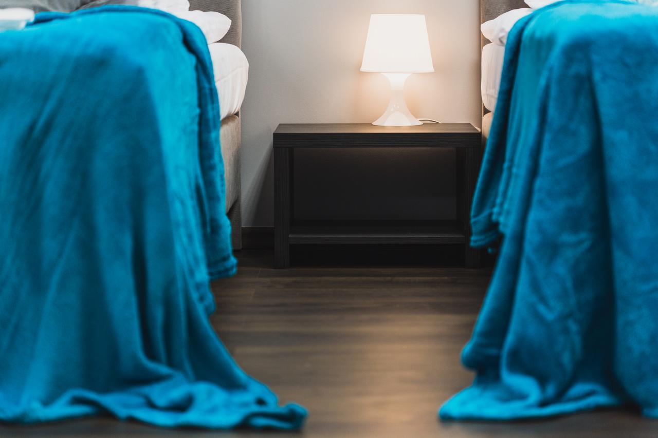 Czarno Na Bialym Hotel Красков Екстериор снимка